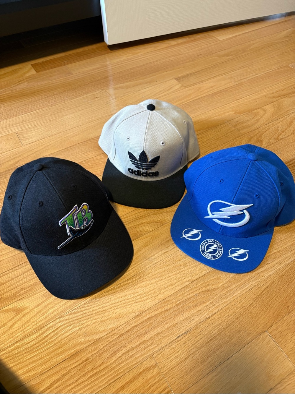 Lot of 3 - Mens Baseball Hat Caps - Picture 1 of 5